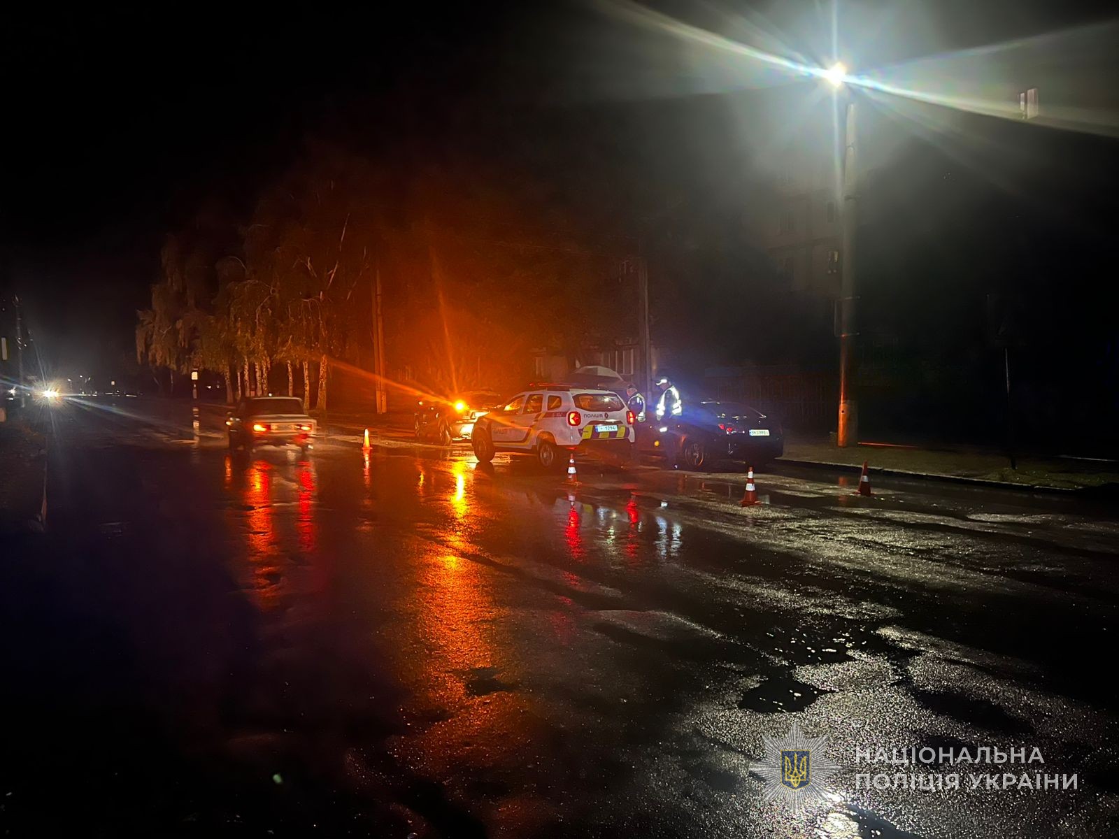 У Конотопі водій «джипа» збив пенсіонерку на переході