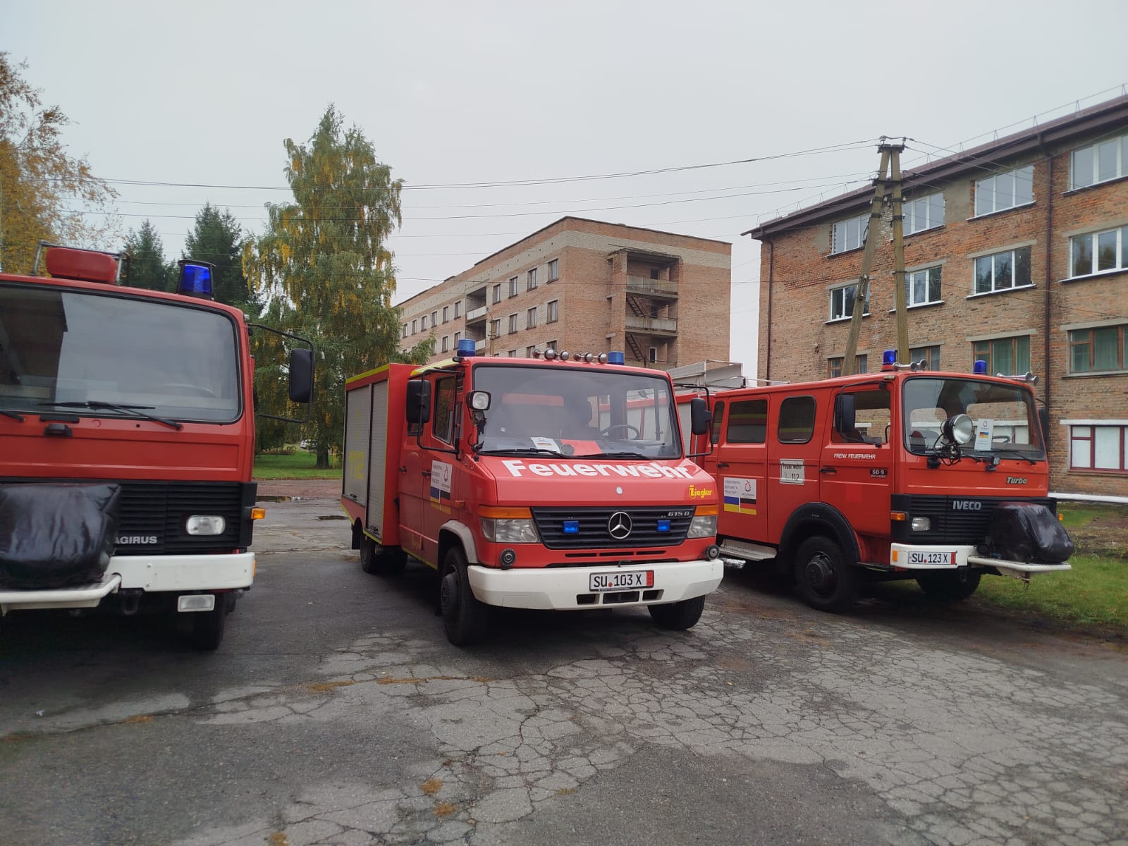 Три громади з Конотопщини отримали пожежні автомобілі від партнерів із Німеччини