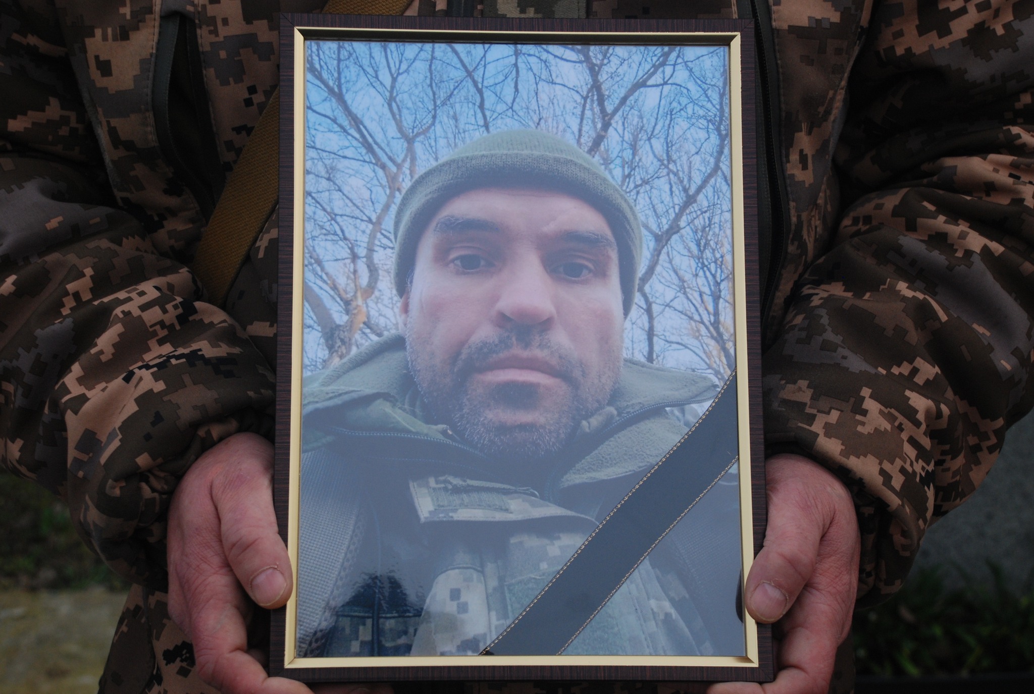 У Шостці попрощалися із захисником Сергієм Веретенічевим