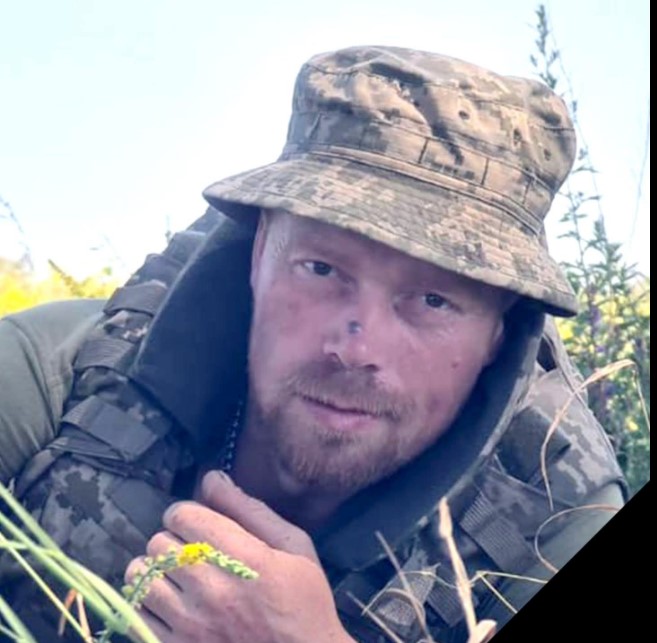 На Миколаївщині попрощалися із уродженцем Сумщини Сергієм Карташовим