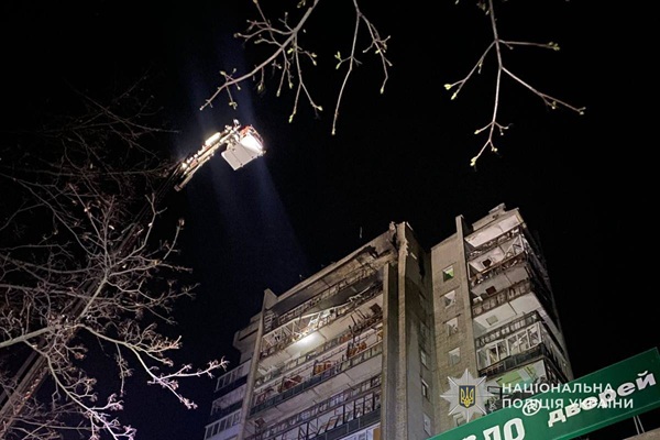 У Сумах внаслідок нічних ударів травмовано 11 осіб, серед них 15-річна дитина