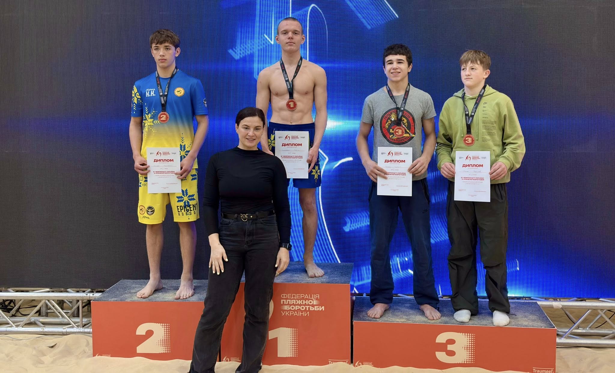 Пляжні борці з Сумщини здобули медалі на чемпіонаті України