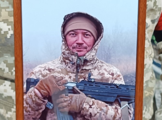 У Сумах попрощалися із захисником Станіславом Ульяновим