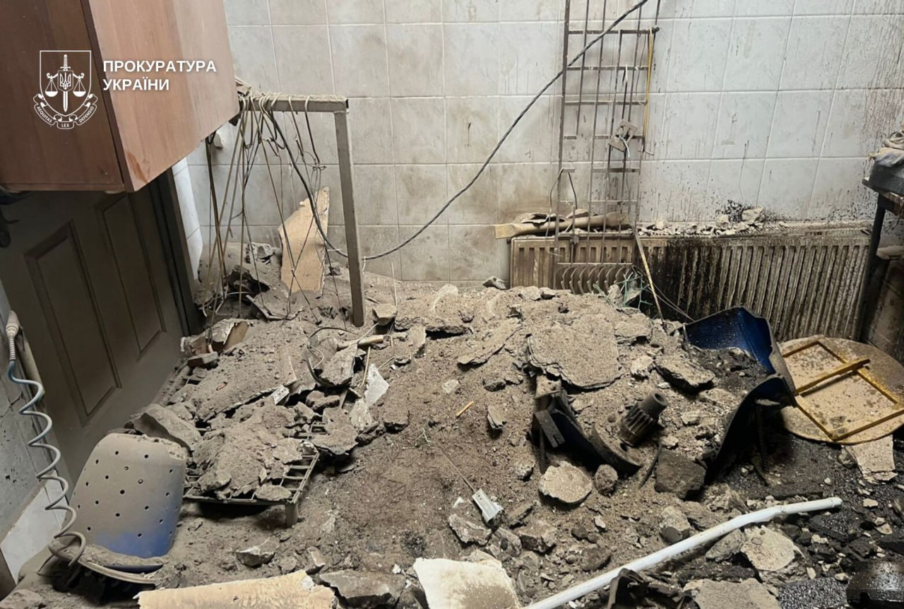 Один загиблий та двоє поранених унаслідок ворожих обстрілів на Дніпропетровщині