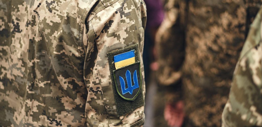 Простими словами про медичні гарантії: НСЗУ підготувала гід для ветеранів та ветеранок