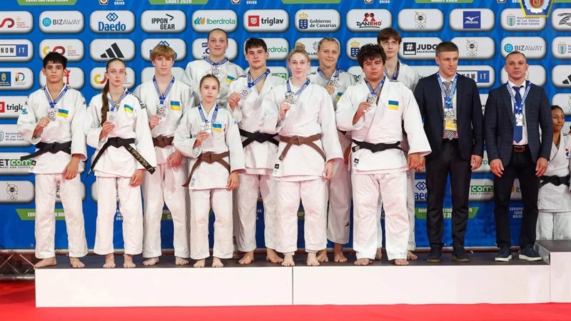 Дніпровські дзюдоїсти – срібні призери Чемпіонату Європи