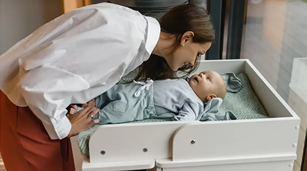 Де замовити якісний комод із пеленальним столиком