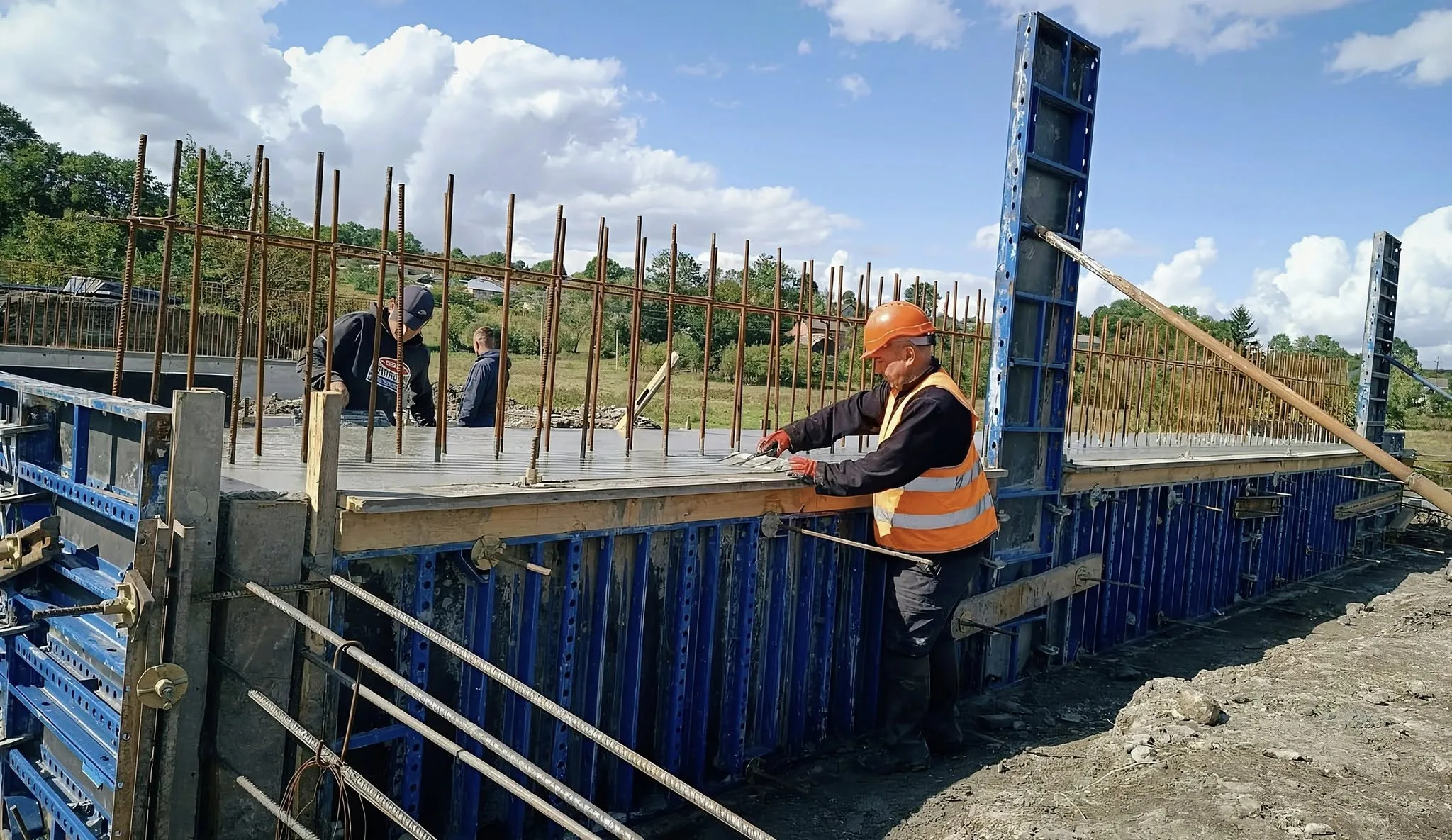 На дорозі Тернопіль – Львів перекриють руху по одному з мостів