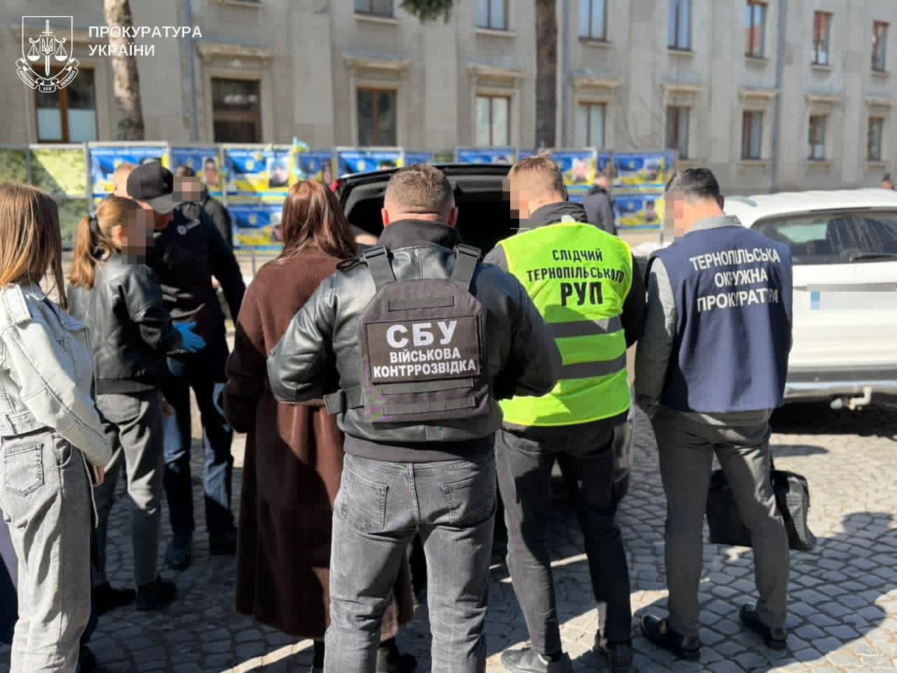 Гроші за «рішення питань»: на Тернопільщині викрили юристку – попереду суд