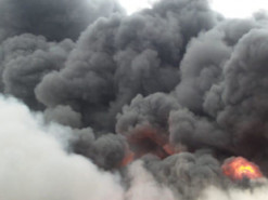 У Воронезькій області палає нафтосховище, заявляють про атаку дронів