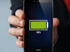 Який смартфон вибрати, якщо потрібна потужна батарея: 7 бюджетних гаджетів