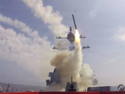 США збили два іранські дрони-камікадзе в Ормузькій протоці