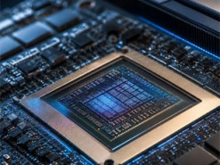 Маск заявив про $40 млрд боргового фінансування SpaceX для GPU — Channel NewsAsia