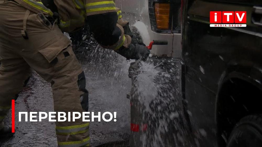 Рятувальники перевіряли пожежні гідранти Рівного (ВІДЕО)