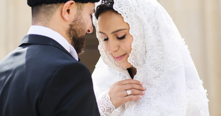 Джамала відзначає 7 річницю шлюбу: яким було її пишне кримськотатарське весілля...