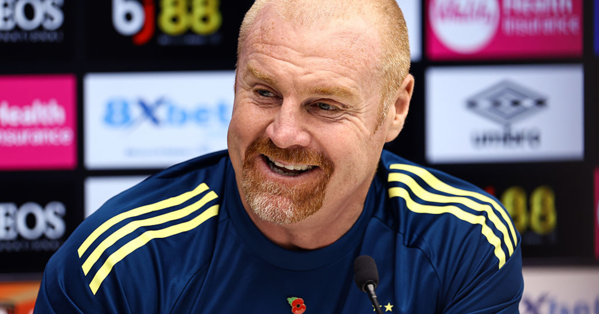 Выйдет ли Зинченко против МЮ? Тренер Ноттингем Форест - о возвращении украинца