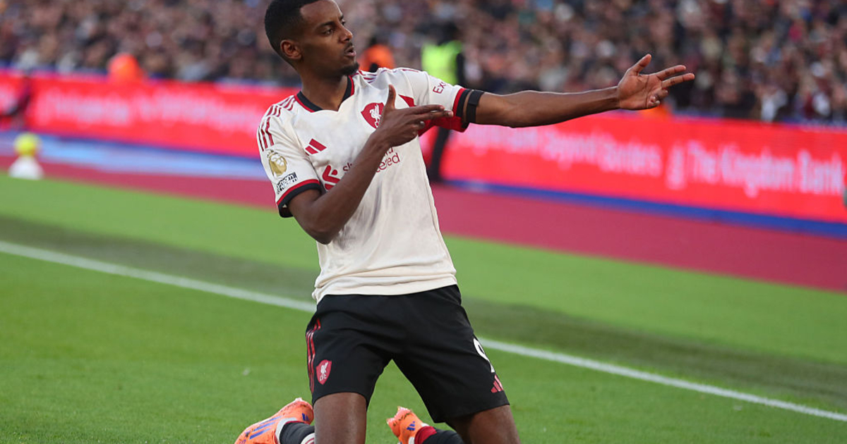 Исак перенес операцию после травмы