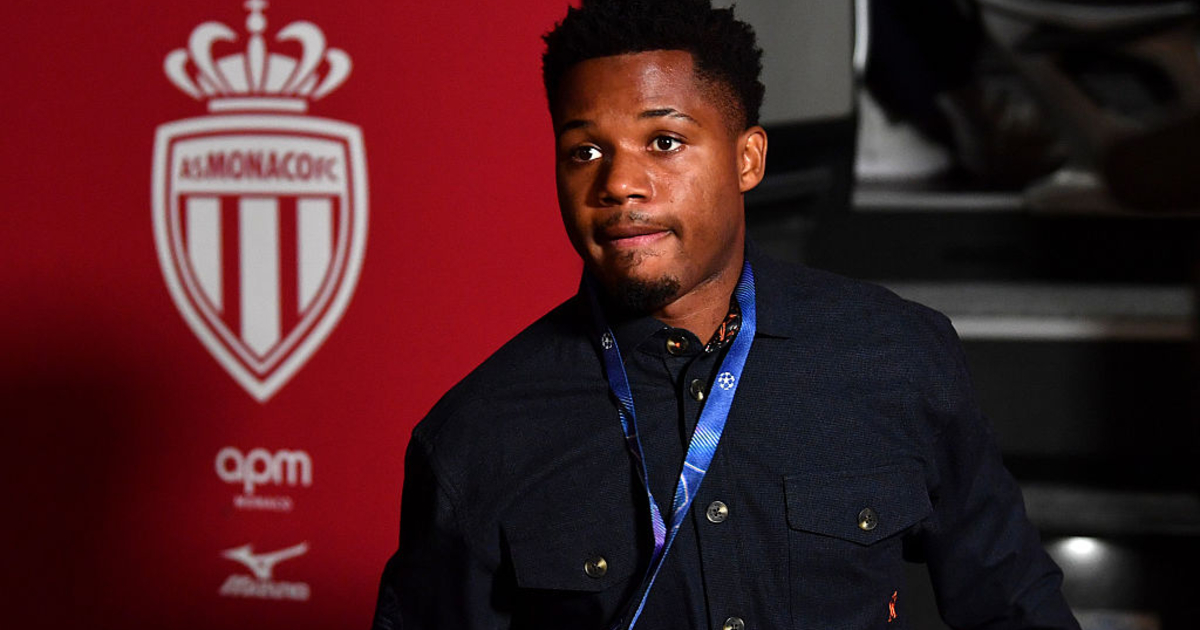 Брата экс-звезды Барселоны обвиняют в сексуальном насилии