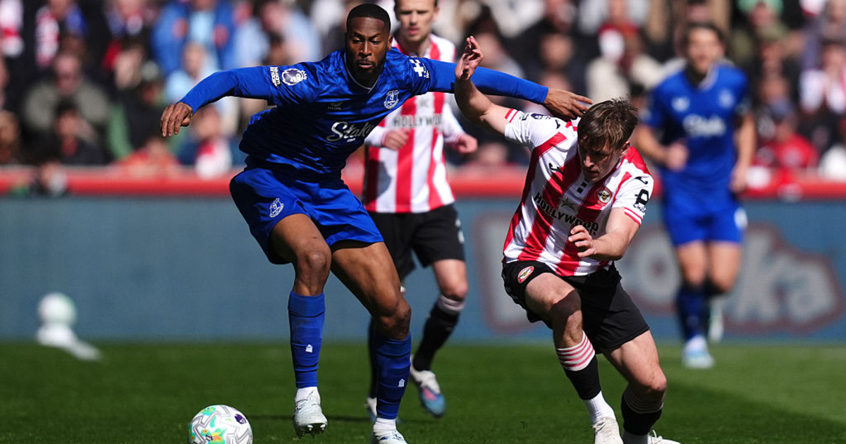 Украинское дерби в АПЛ завершилось ничьей