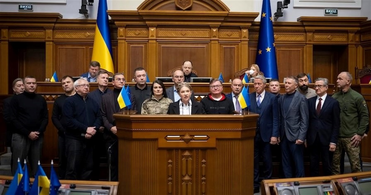 Тимошенко: монополія влади зруйнувала баланс і спричинила кризу в енергетичному секторі