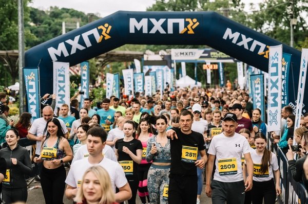 У серці Києва пройде благодійний забіг MHP Run4Victory: збираємо 5 млн на протезування захисників