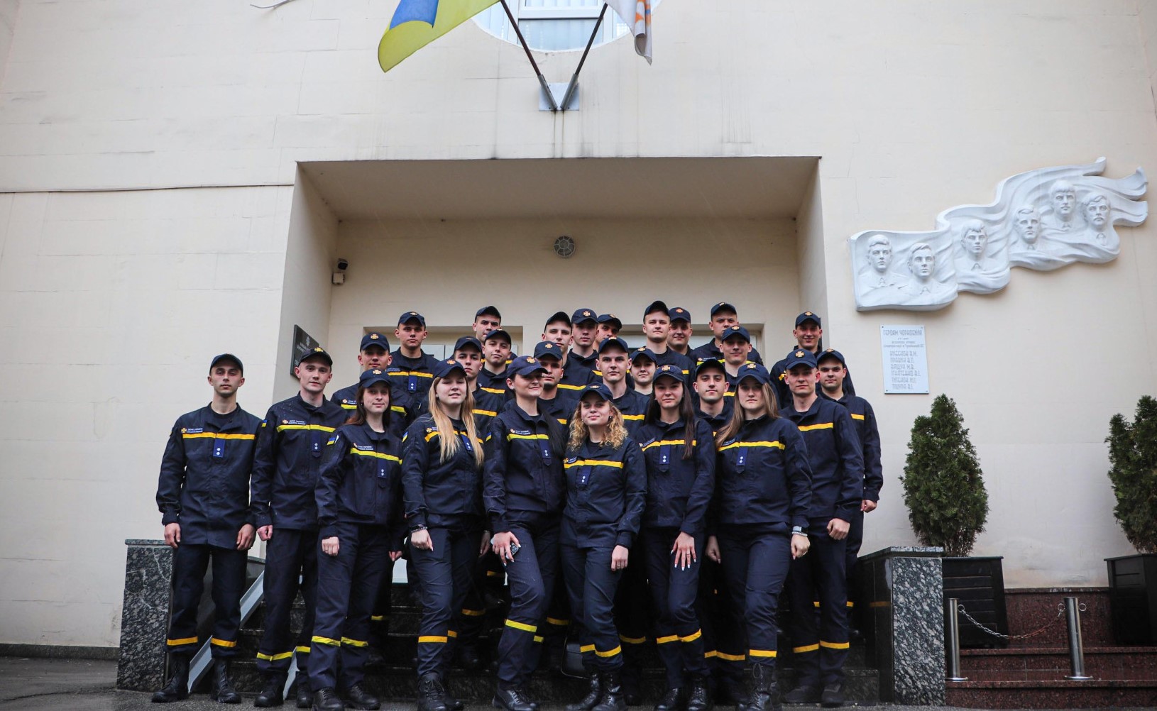 Лави ДСНС Київщини поповнилися молодими рятувальниками (ВІДЕО)
