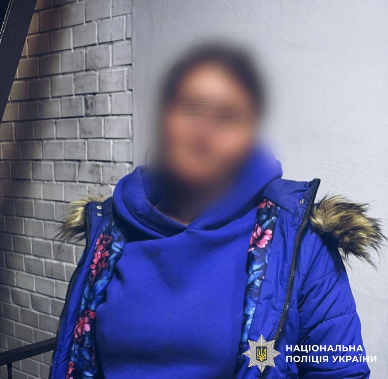 Вдарила співмешканця ножем: поліцейські Київщини повідомили про підозру зловмисниці