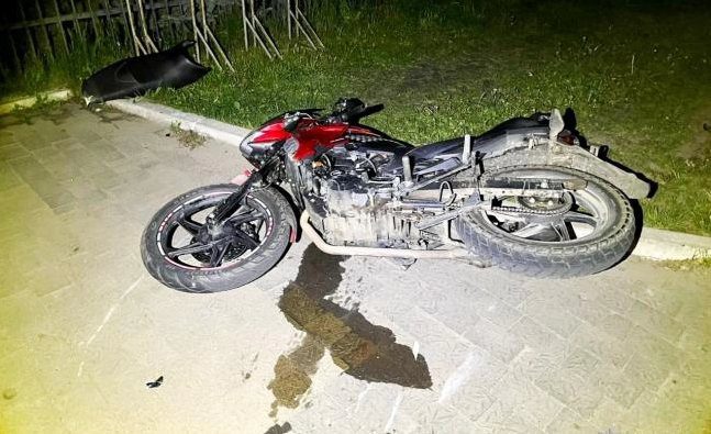 Шокуюча аварія на Ніжинщині: мотоцикліст потрапив до лікарні після зіткнення з автомобілем