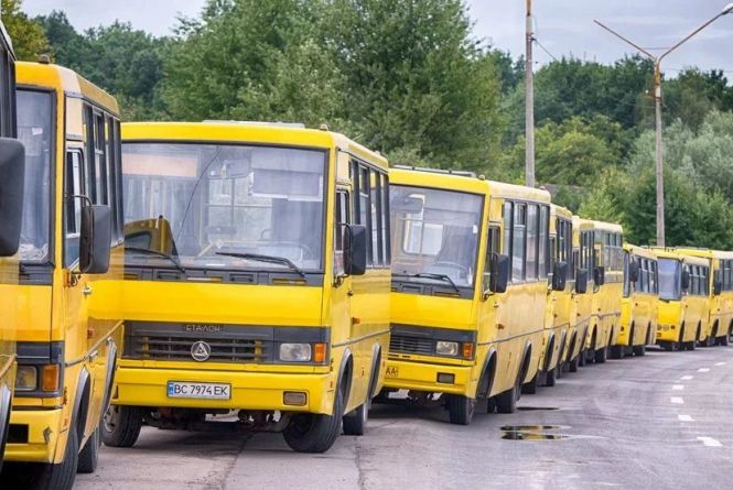 У Тернополі відновлюють деякі автобусні маршрути