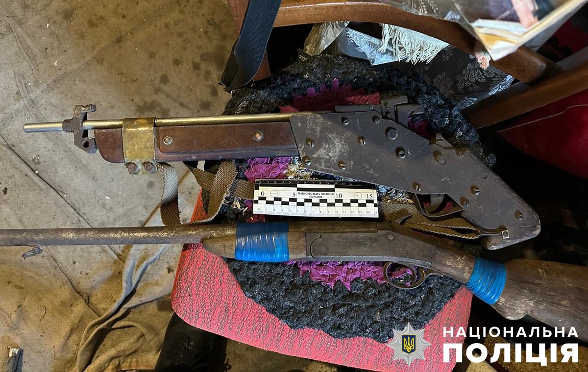 Поліція вилучила зброю у жителя Романівської громади