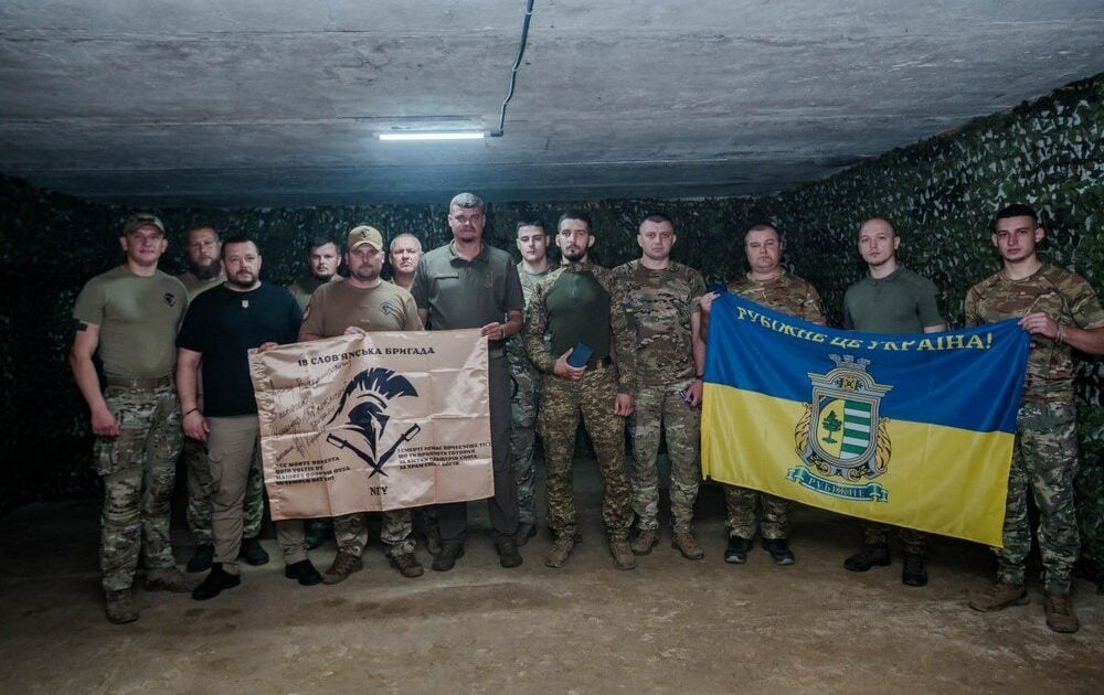 Луганщина передала безпілотники військовим Слов’янської бригади (фото)