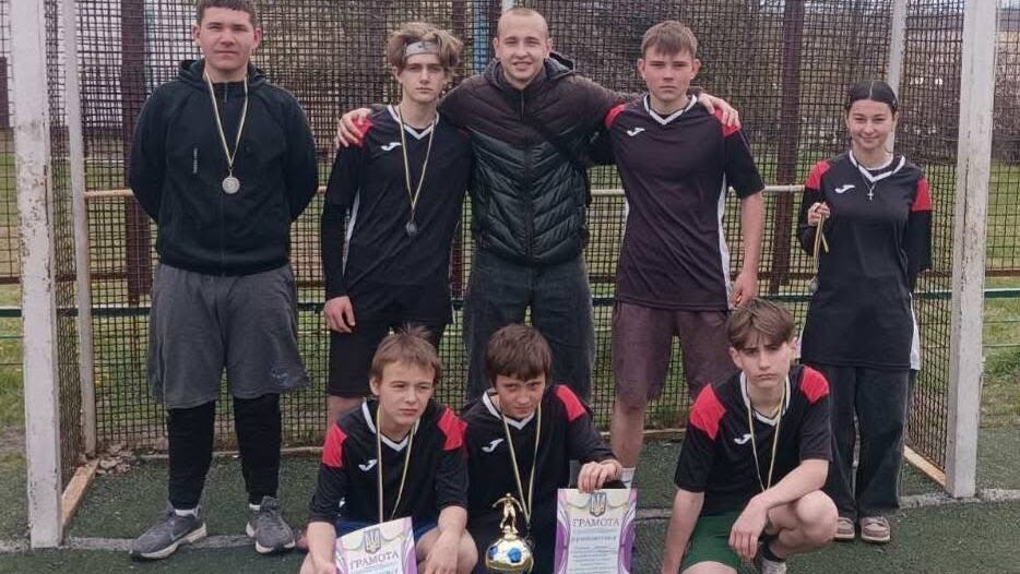 Гідний результат: команда гімназії з Тальнівщини – призер турніру з мініфутболу
