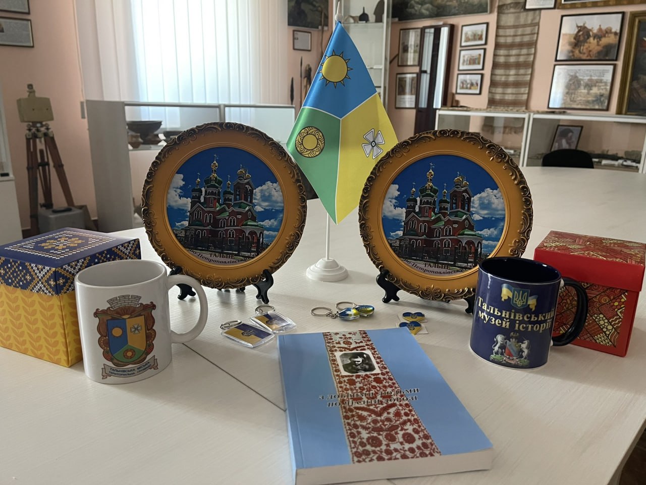 Мозаїка пам’яті й барв: як Тальнівський музей історії поєднав сиву давнину з вишуканим сакральним мистецтвом