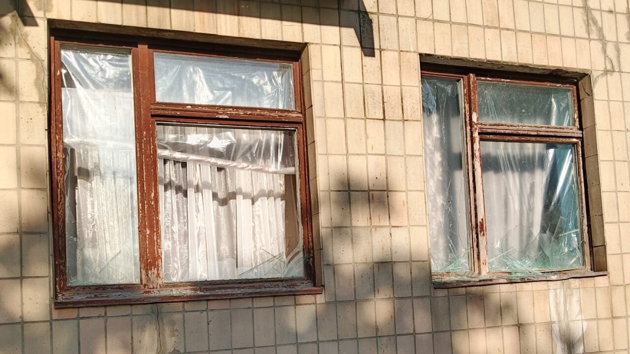 Уламки збитого БпЛА пошкодили дитсадок і приватні будинки у Тальному