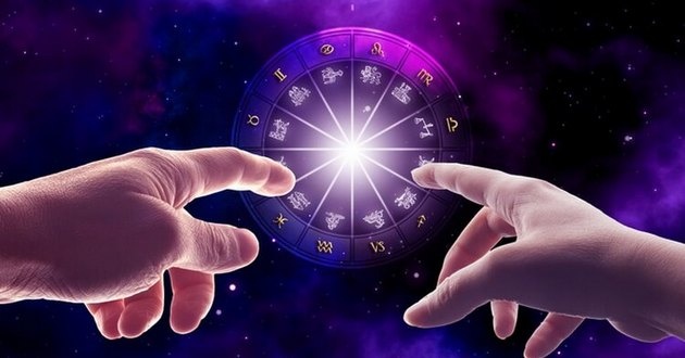 Названы три Зодиака, которым сегодня важно прислушиваться к своей интуиции