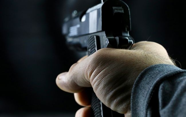 ЧП в Кременчугском ТЦК: кто и в кого стрелял