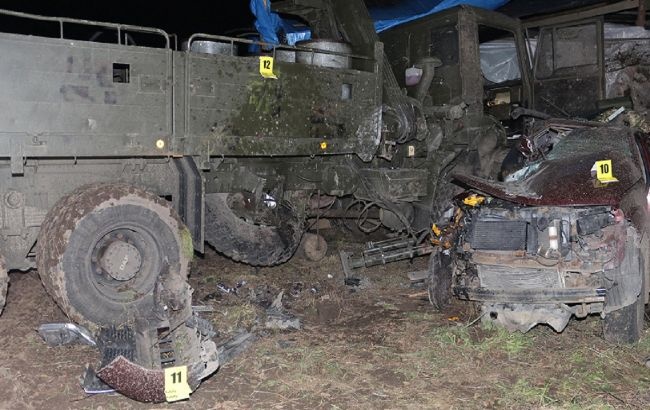 ДТП под Львовом: четверо военных погибли