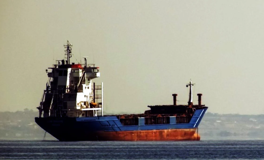 Британия готова захватывать суда теневого флота, связанные с Россией, - The Guardian