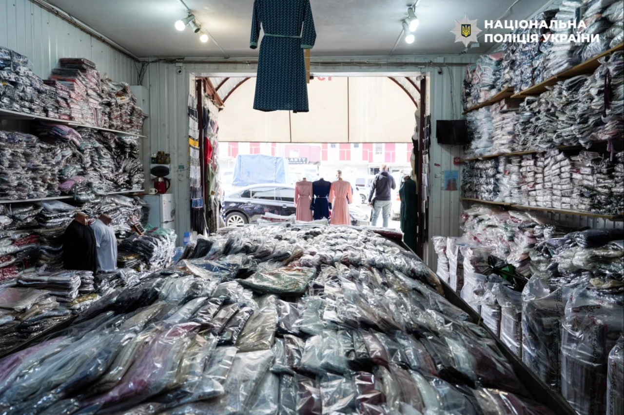 В Одессе 50 тонн безвозмездной помощи для пострадавших от войны продали