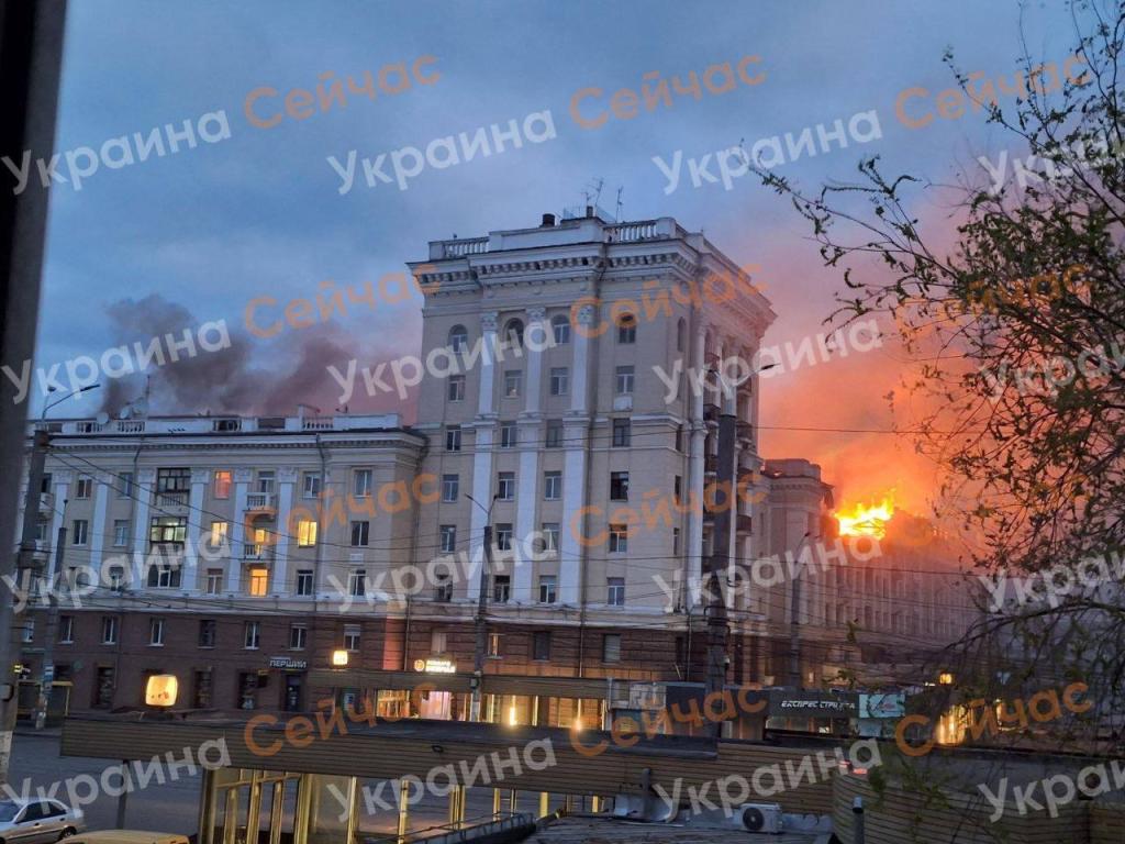 Оккупанты нанесли ракетный удар по гражданским инфраструктурным объектам Укрзалізниці в Днепре и области