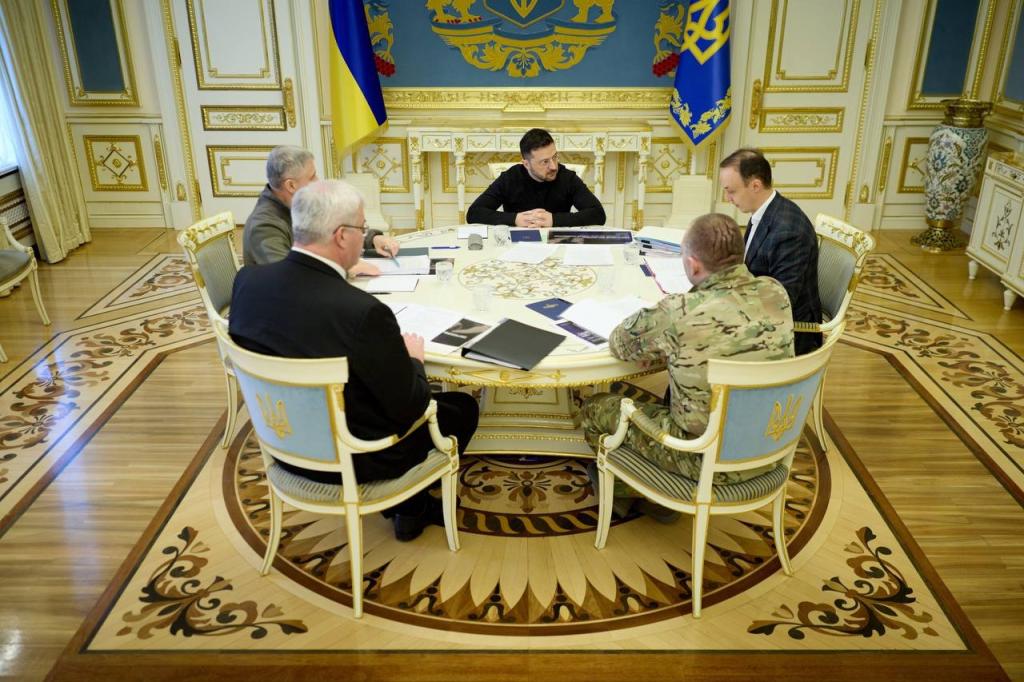 Зеленский рассказал о подготовке новых дальнобойных ударов по рф