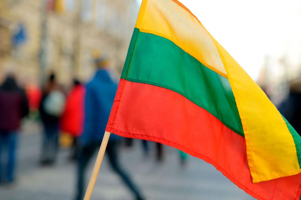 Литва заблокирует транзит российской нефти в Калининградскую область