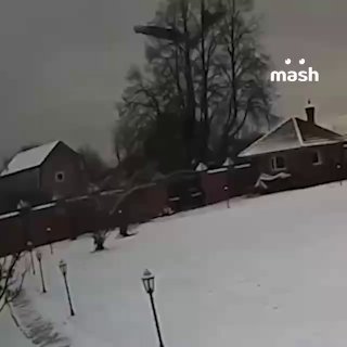 "Развалился на части в воздухе": в сети показали крушение российского Ан-22