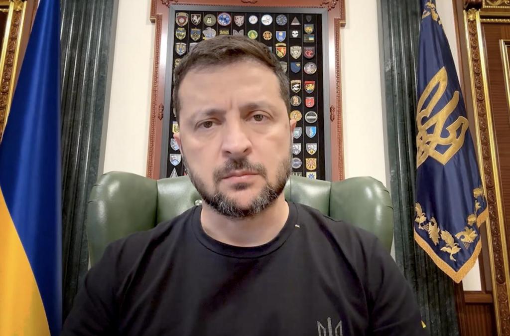 Первые результаты переговоров: Зеленский анонсировал обмен военнопленных