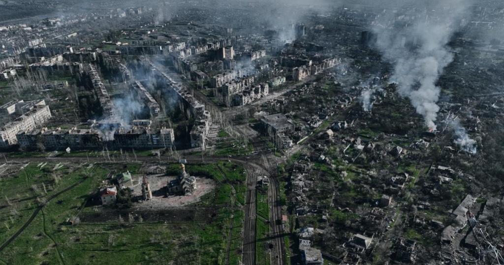 Власти "днр" заявили о начале "восстановления" Бахмута