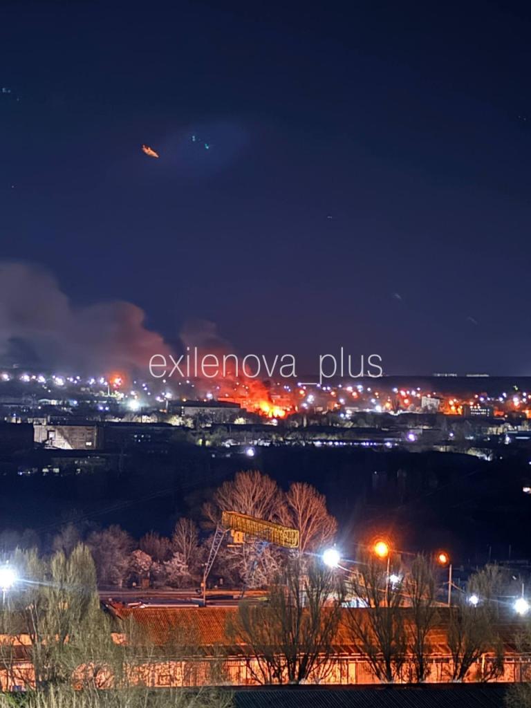 В оккупированном Луганске вечером гремели взрывы