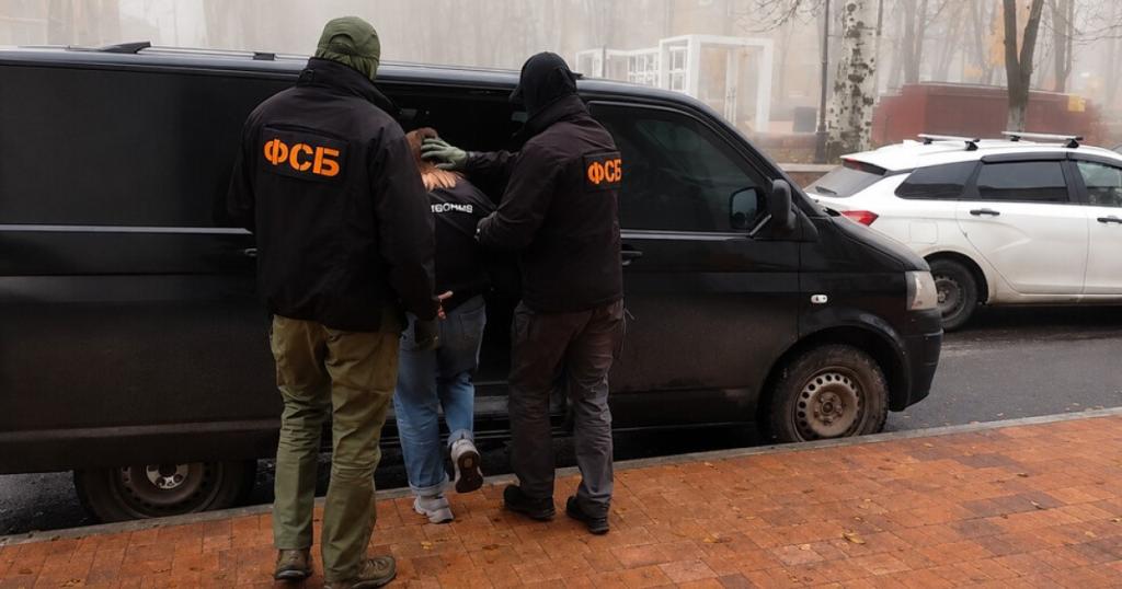 Жительницу оккупированной Волновахи обвинили в "госизмене"