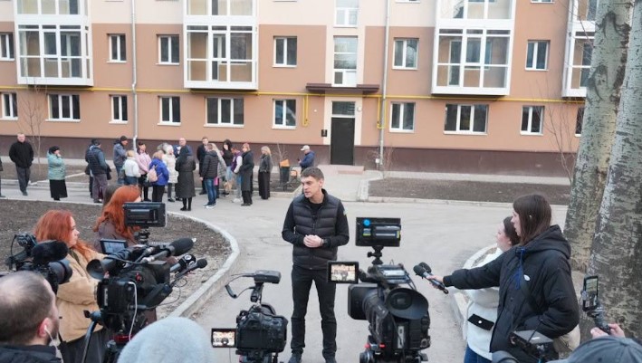 У Запоріжжі завершили реконструкцію багатоповерхівки на вул. Незалежної України, 67