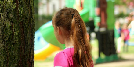 В Івано-Франківську розшукали 9-річну дівчинку, яка пішла в магазин і загубилась