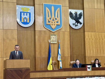 Понад 500 мільйонів втратить Франківська громада в 2026 році. Депутати звернулись до ВР